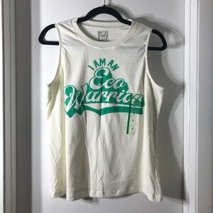 ✨✨5/$10✨✨Women’s T-shirt Modern Lux IAMAN Eco Warrior Graphic Sleeveless